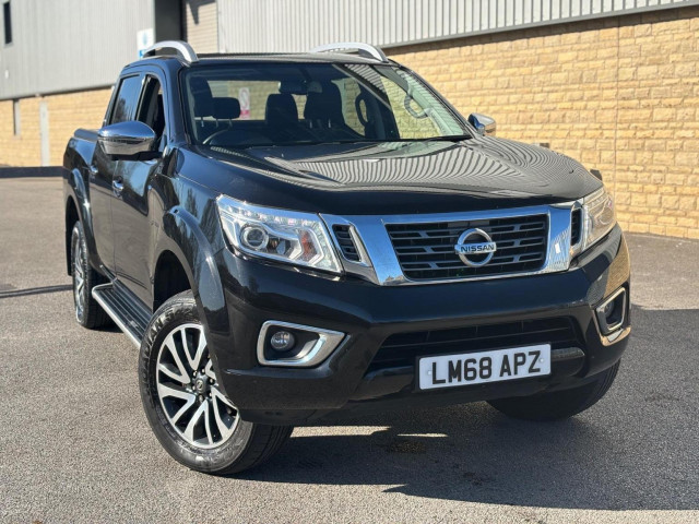 NISSAN NAVARA