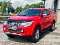 MITSUBISHI L200