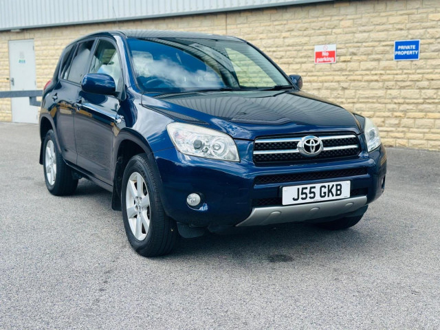 TOYOTA RAV4