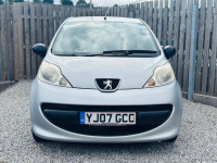 PEUGEOT 107