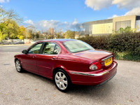 JAGUAR X-TYPE