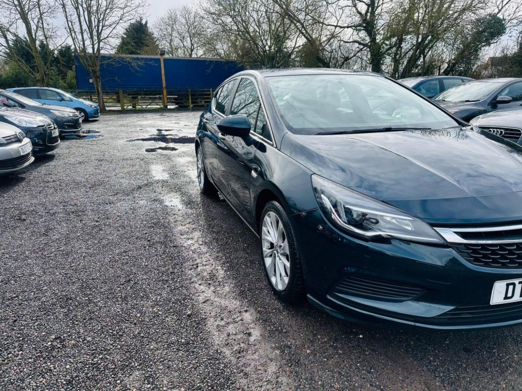 VAUXHALL ASTRA