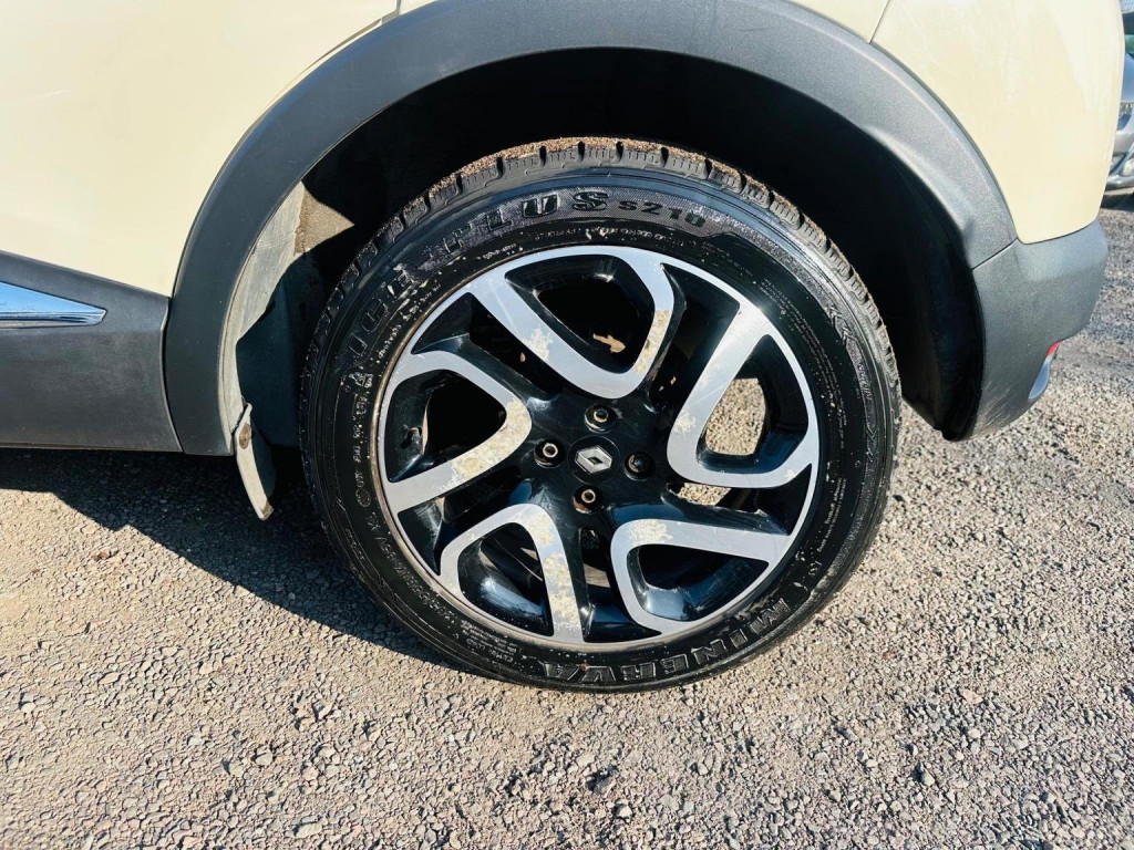 RENAULT CAPTUR