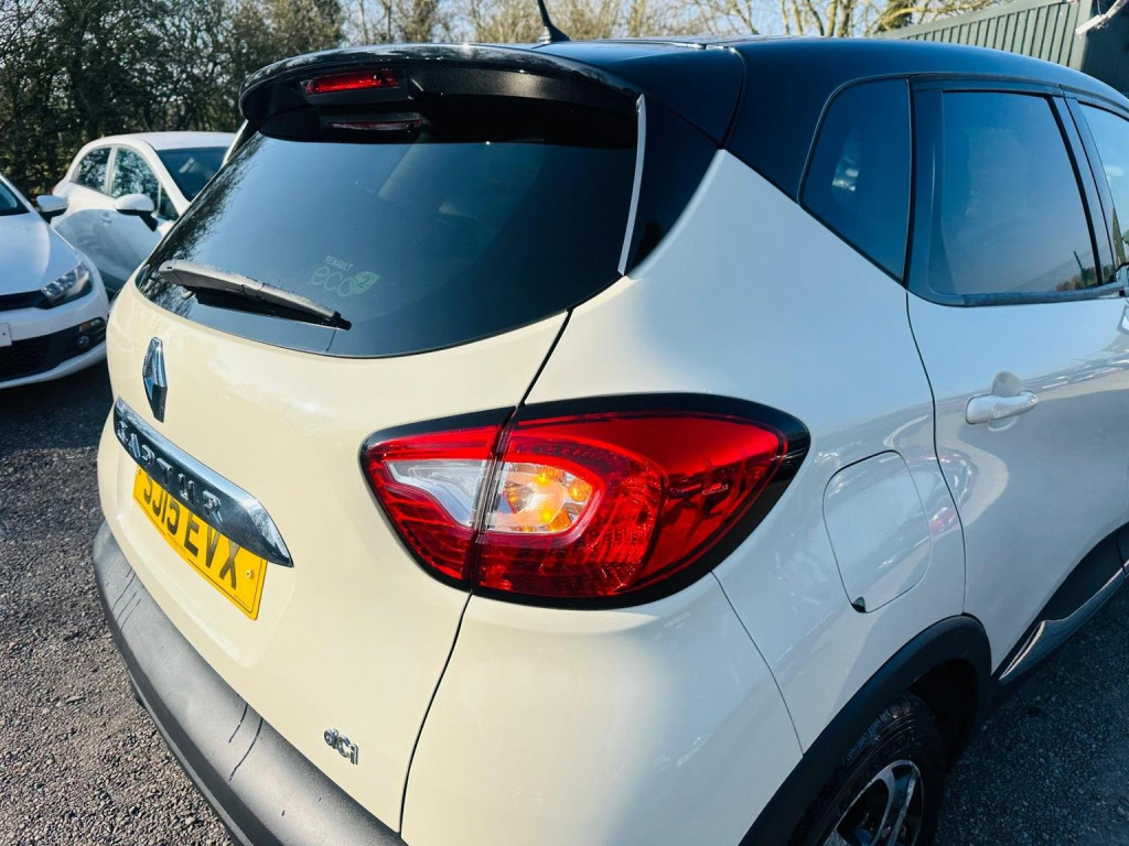 RENAULT CAPTUR
