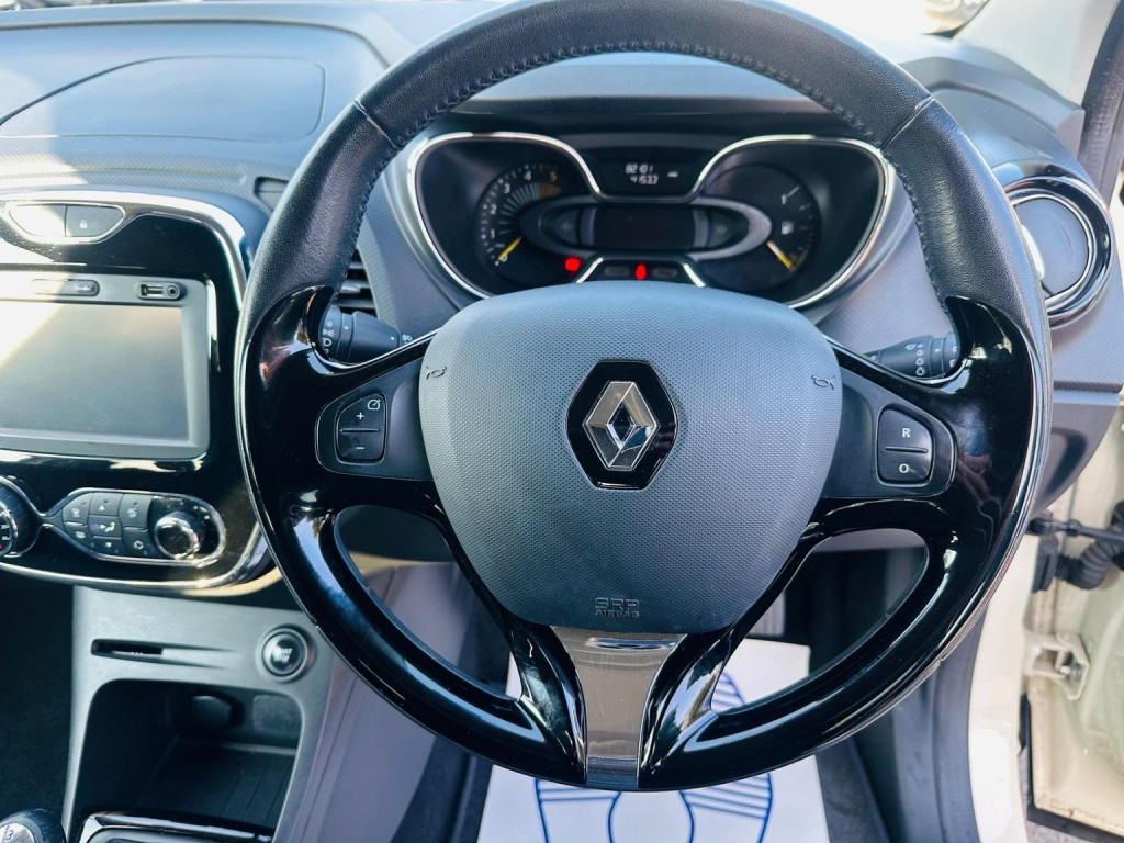 RENAULT CAPTUR