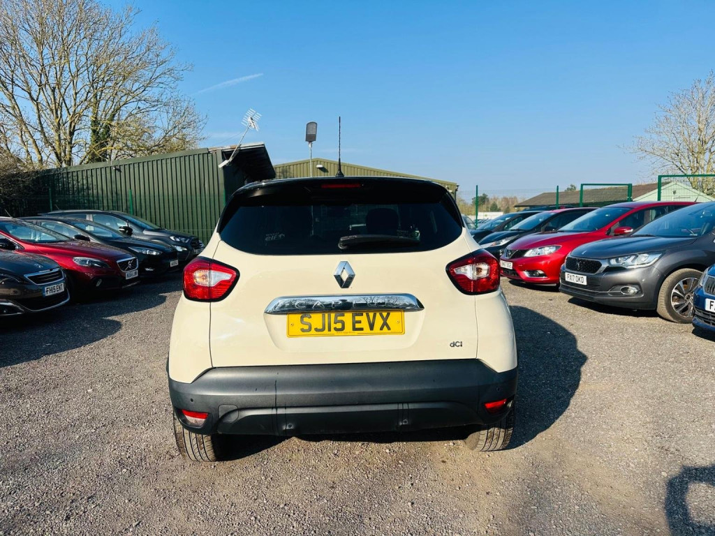 RENAULT CAPTUR
