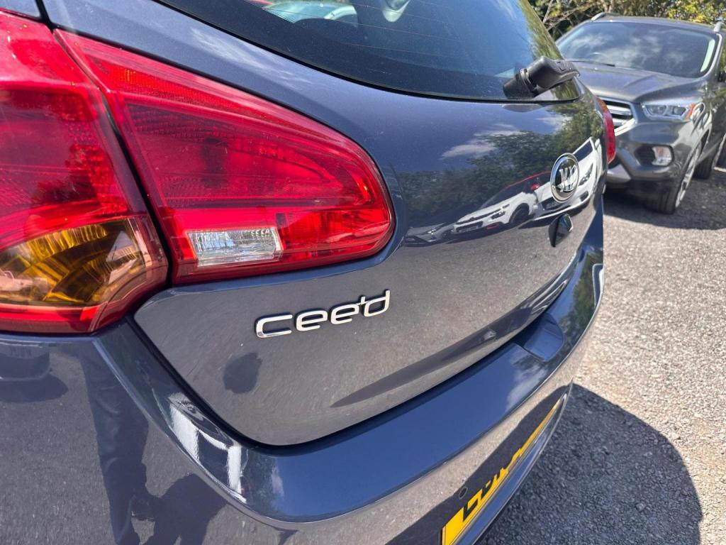 KIA CEED