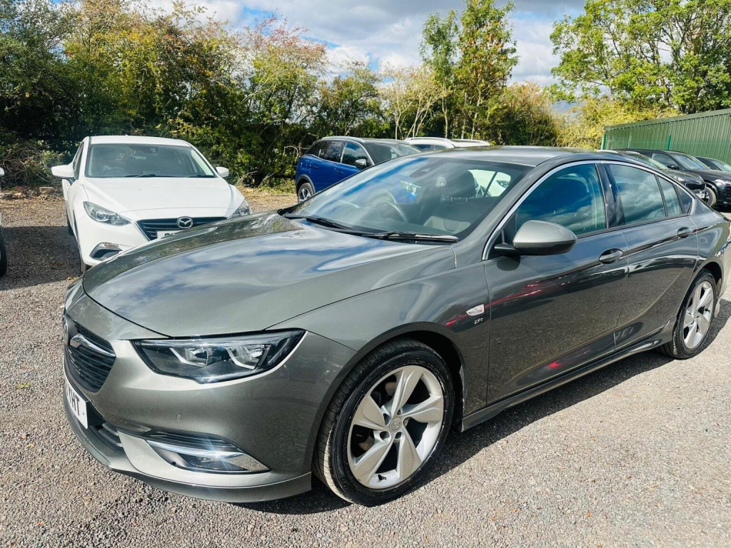 VAUXHALL INSIGNIA