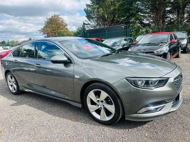 VAUXHALL INSIGNIA