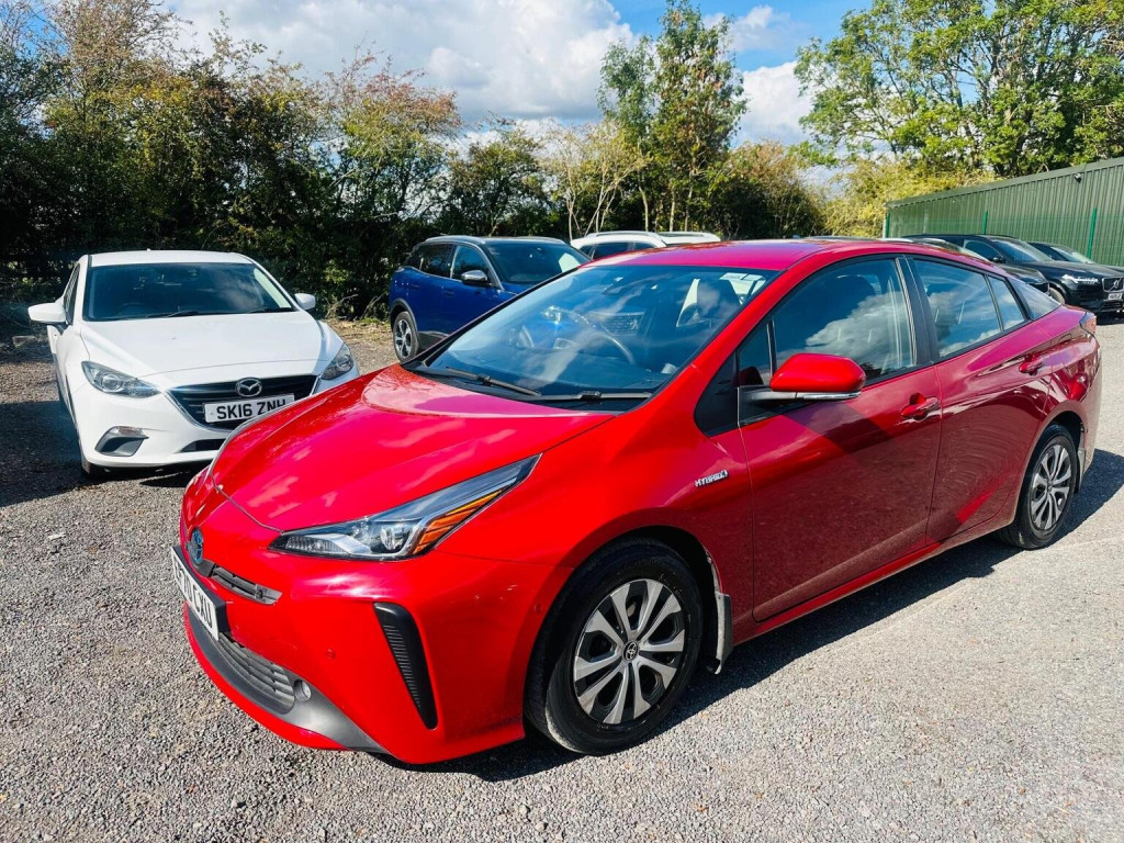 TOYOTA PRIUS