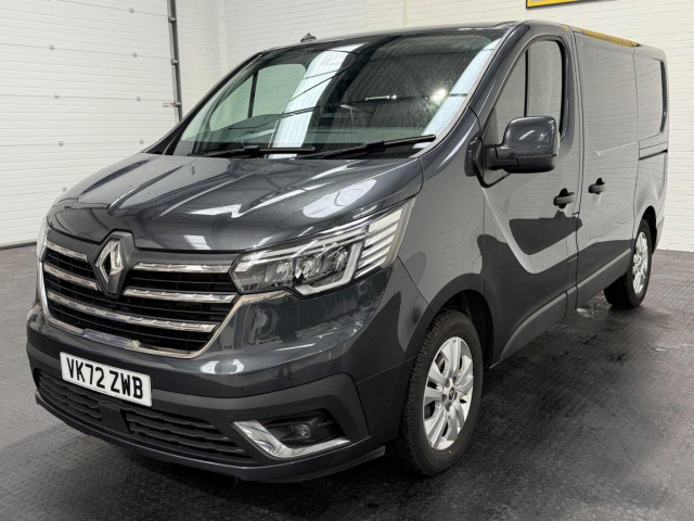 RENAULT TRAFIC
