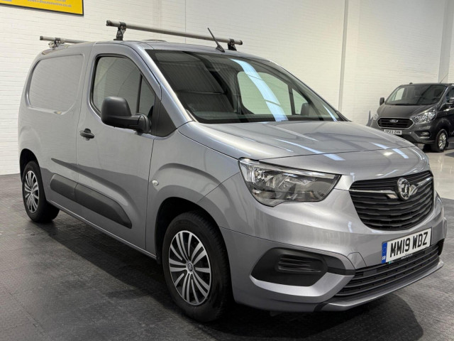 VAUXHALL COMBO
