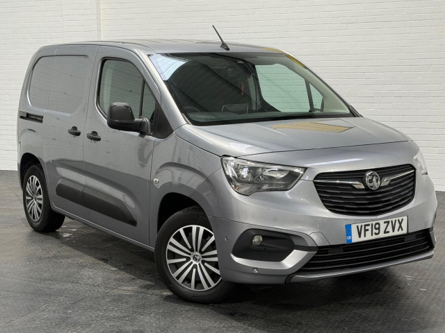 VAUXHALL COMBO