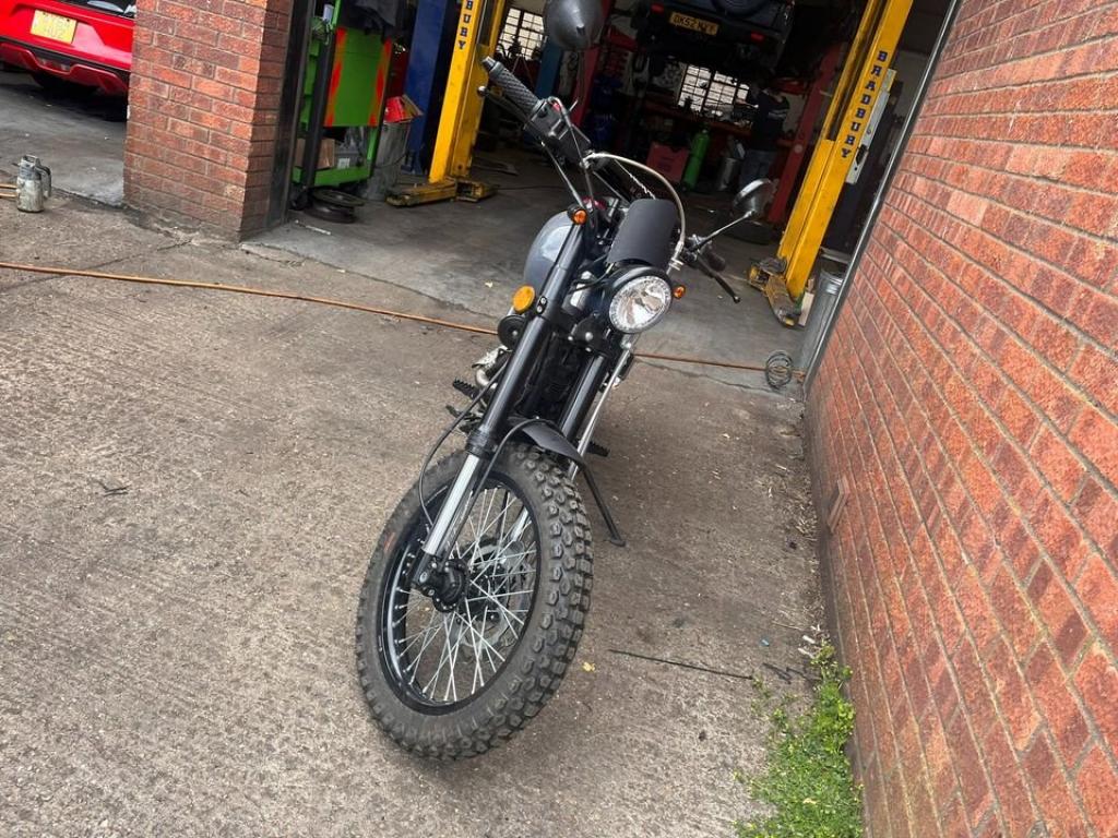 HERALD MOTOR CO MAVERICK