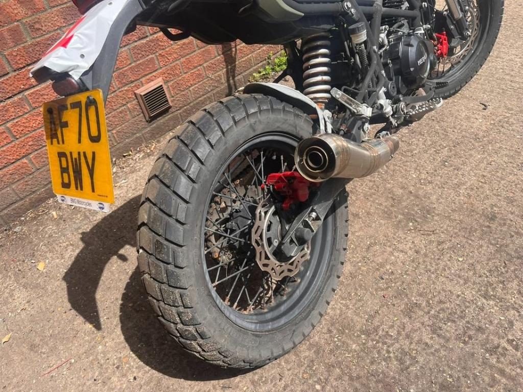 HERALD MOTOR CO BRAT