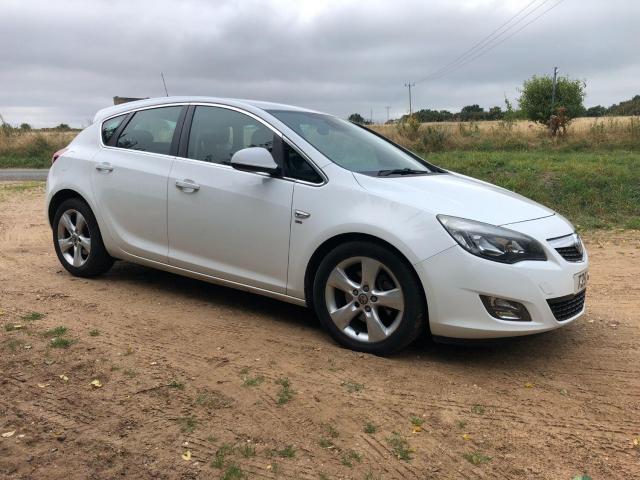 VAUXHALL ASTRA 2.0 CDTi SRi