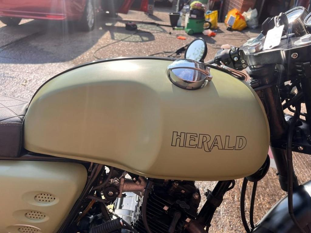 HERALD MOTOR CO CAFE