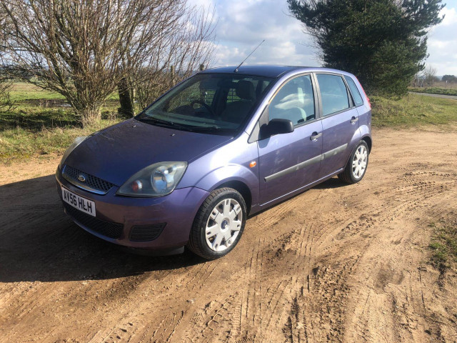FORD FIESTA 1.3 Style Climate