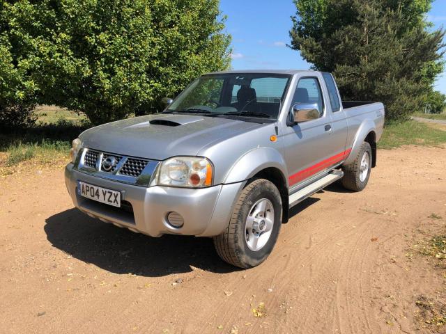 NISSAN NAVARA 2.5 Di King Cab