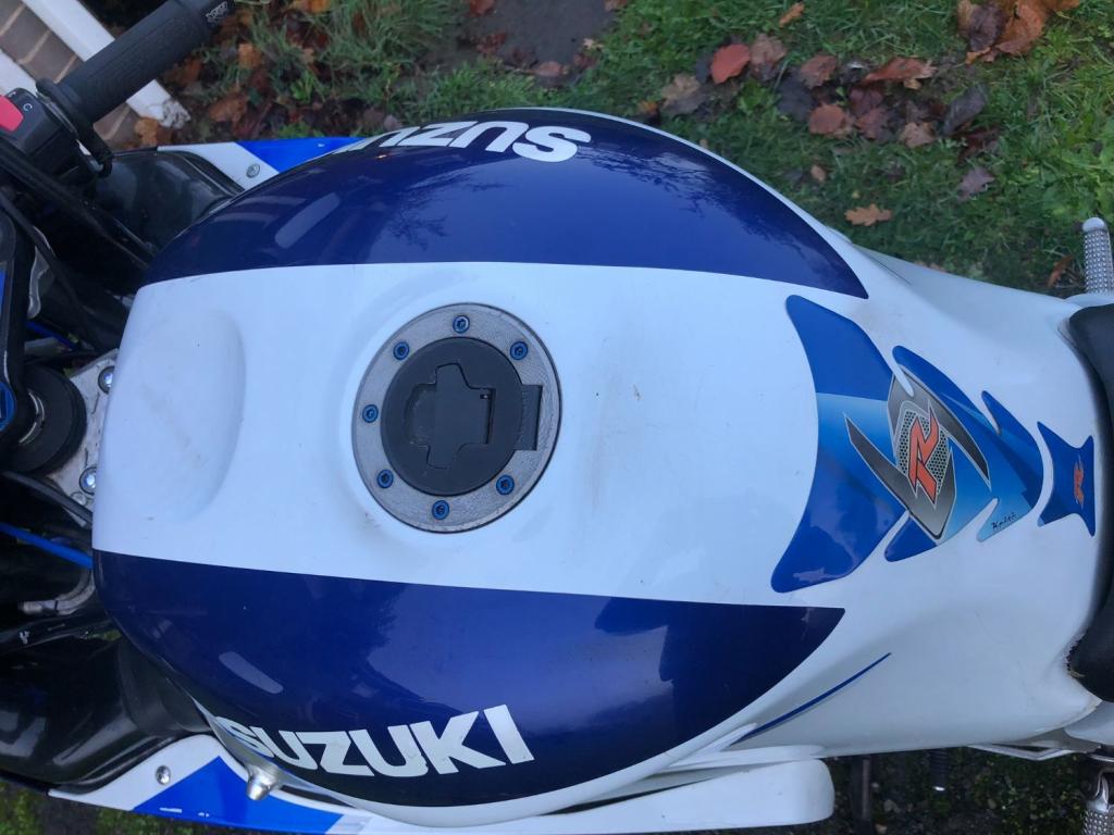 SUZUKI GSXR600