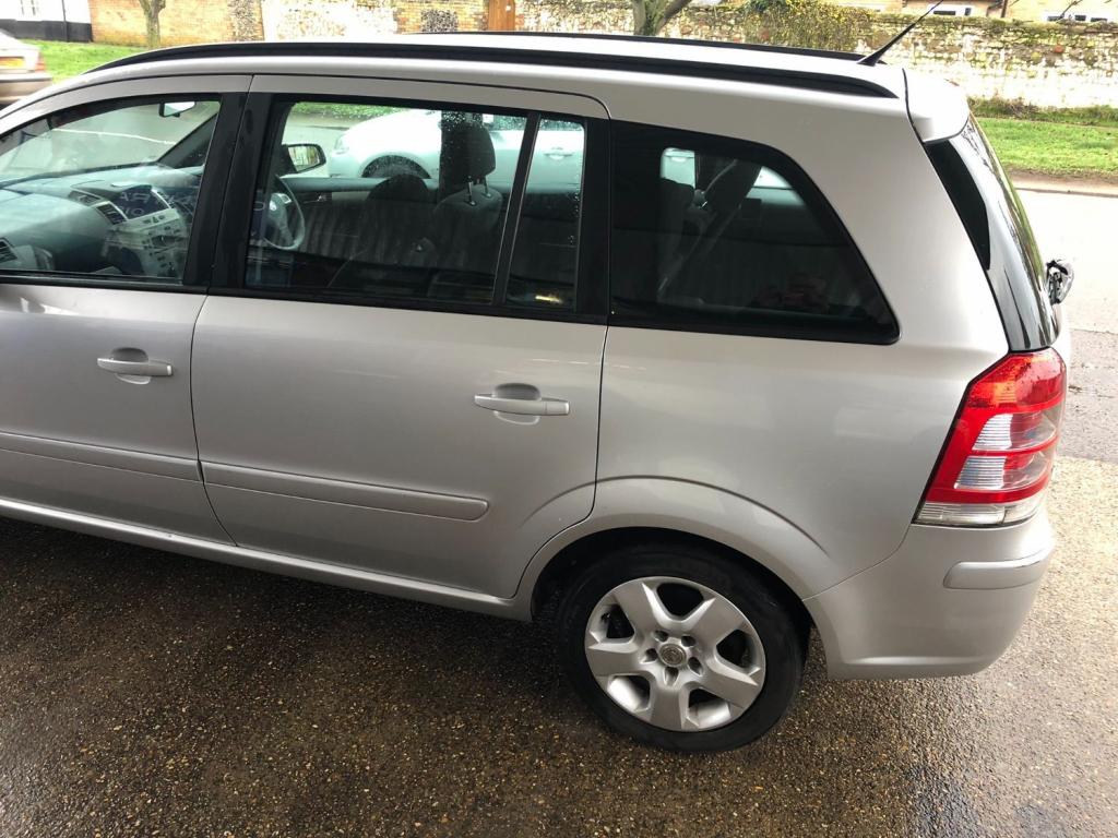 VAUXHALL ZAFIRA