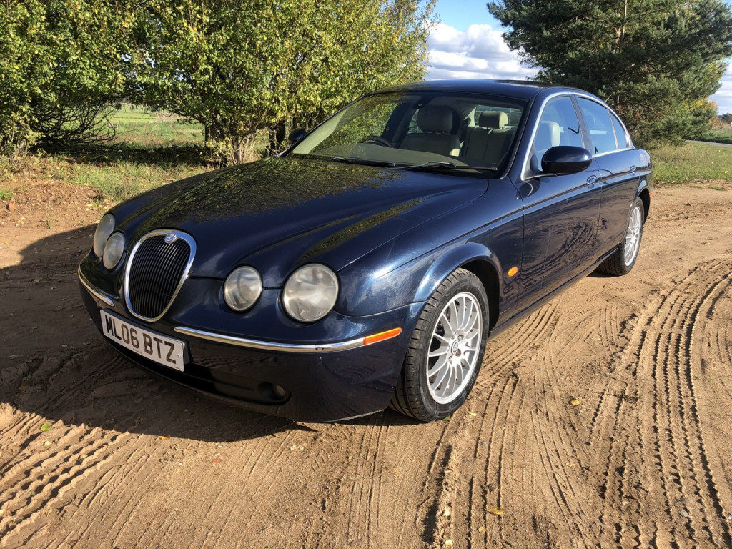 JAGUAR S-TYPE