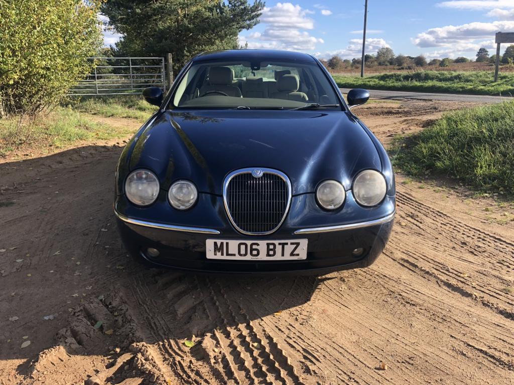 JAGUAR S-TYPE