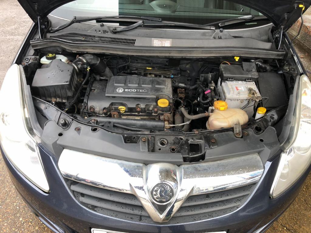 VAUXHALL CORSA