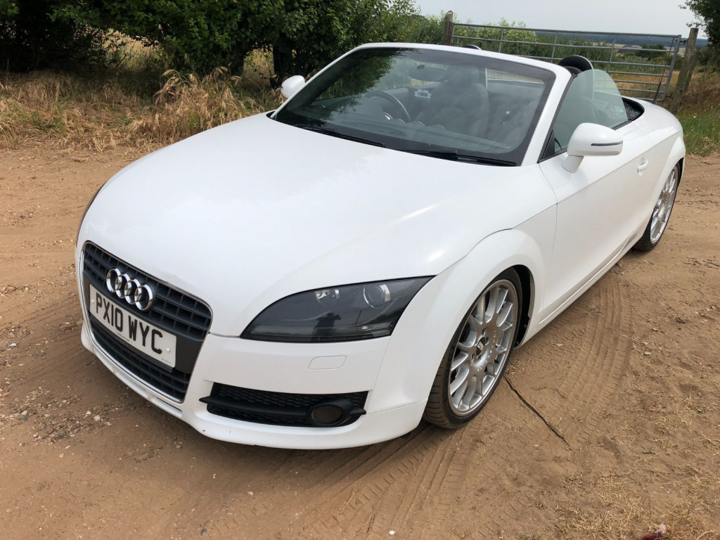 AUDI TT