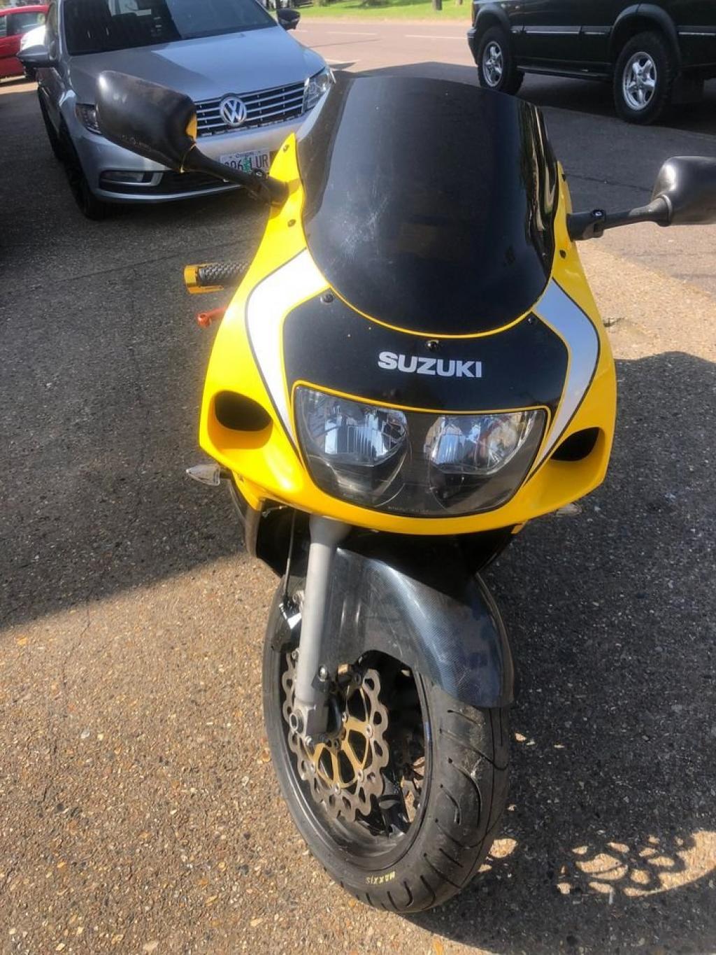 SUZUKI GSXR