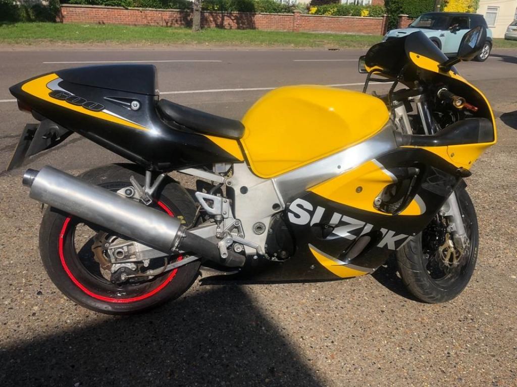 SUZUKI GSXR