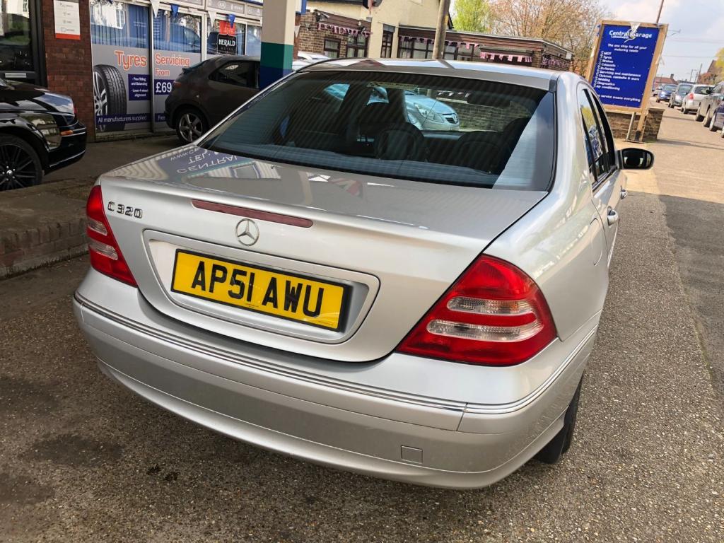 MERCEDES-BENZ C CLASS