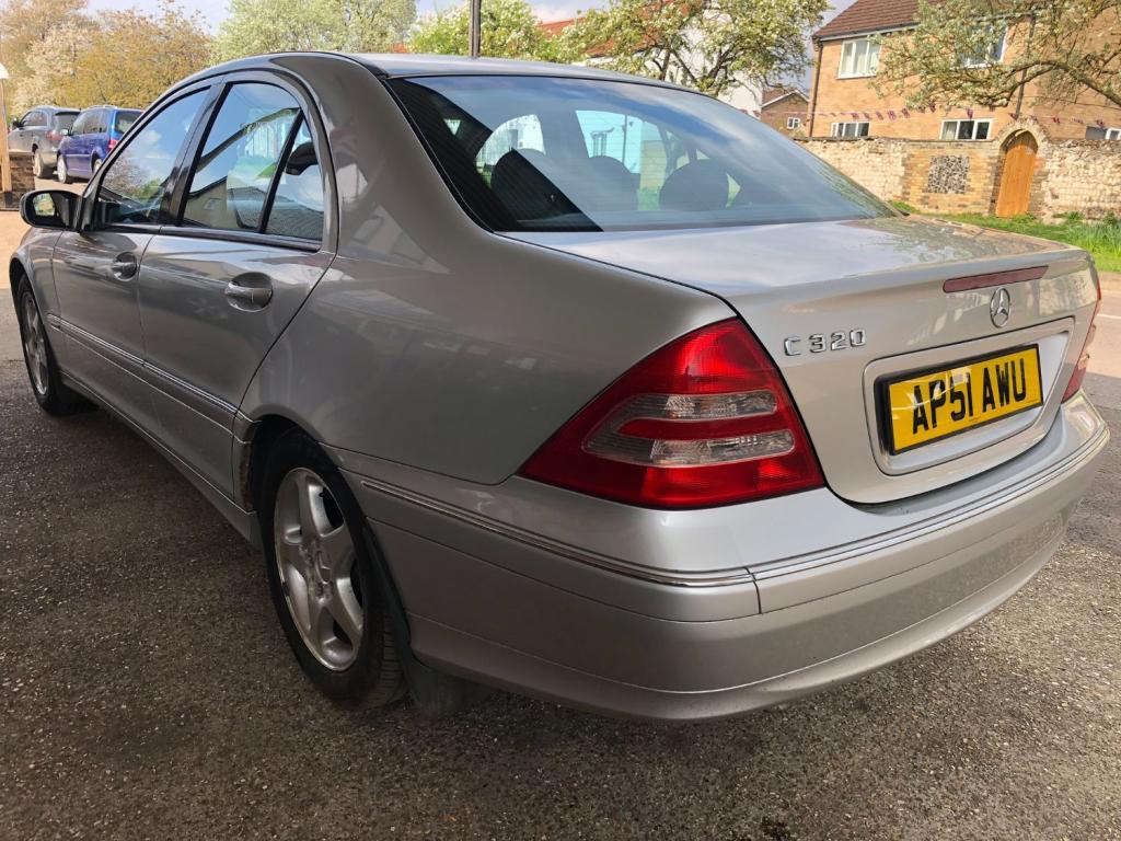 MERCEDES-BENZ C CLASS