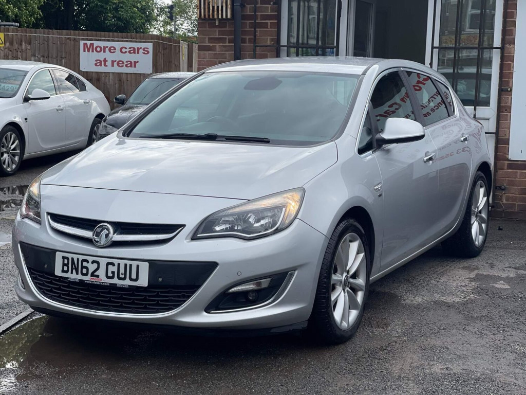 VAUXHALL ASTRA