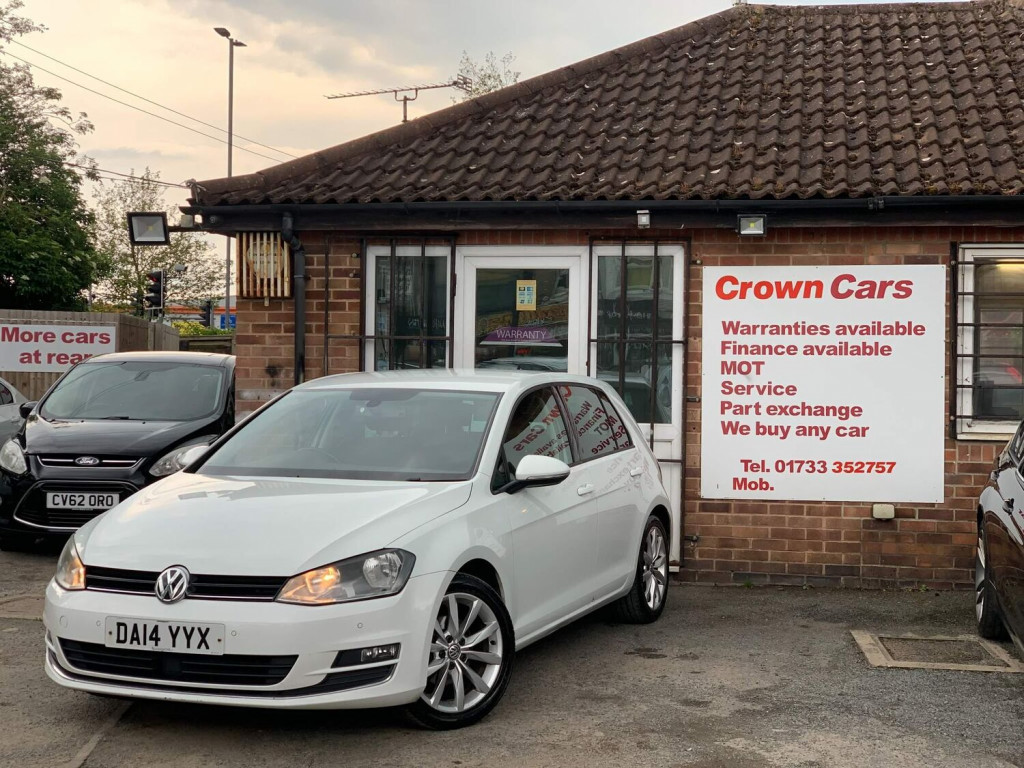 View VOLKSWAGEN GOLF 2.0 TDI BlueMotion Tech GT Euro 5 (s/s) 5dr