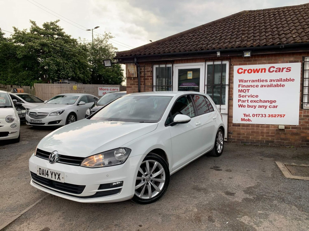 View VOLKSWAGEN GOLF 2.0 TDI BlueMotion Tech GT Euro 5 (s/s) 5dr