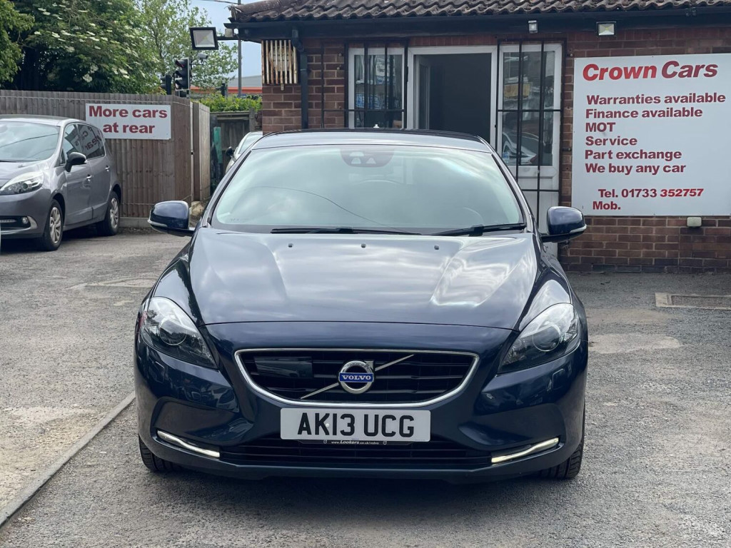 View VOLVO V40 2.0 D3 SE Lux Nav Euro 5 (s/s) 5dr