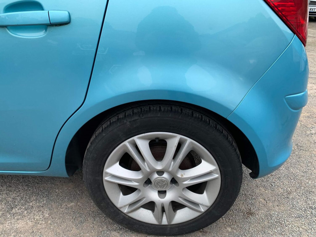 VAUXHALL CORSA