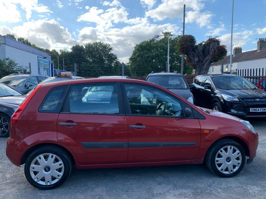 FORD FIESTA