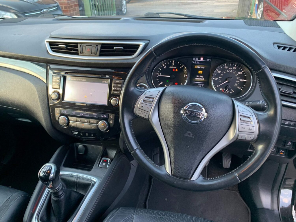 NISSAN QASHQAI