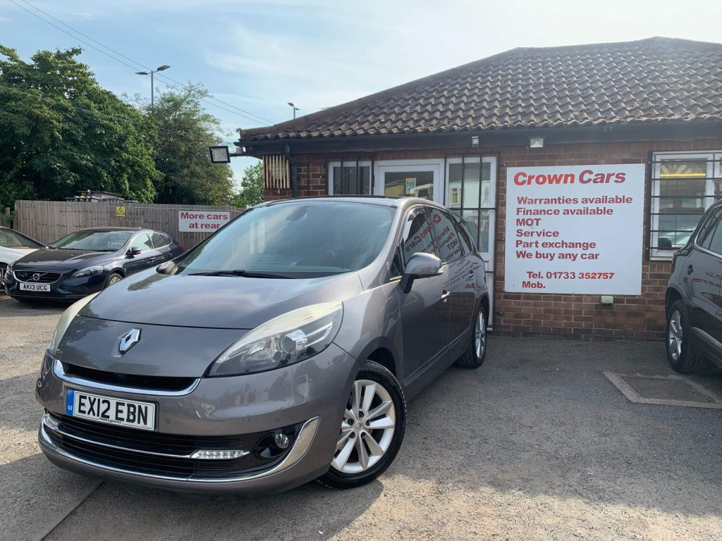 View RENAULT GRAND SCENIC 1.5 dCi Dynamique TomTom Euro 5 (s/s) 5dr
