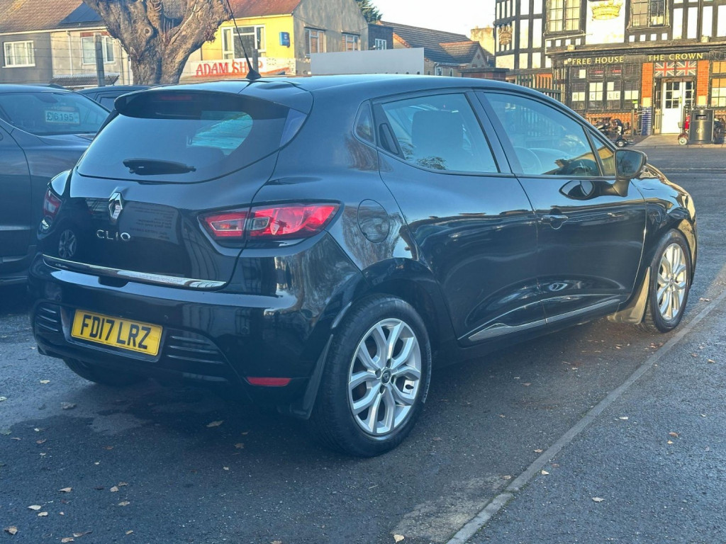 RENAULT CLIO