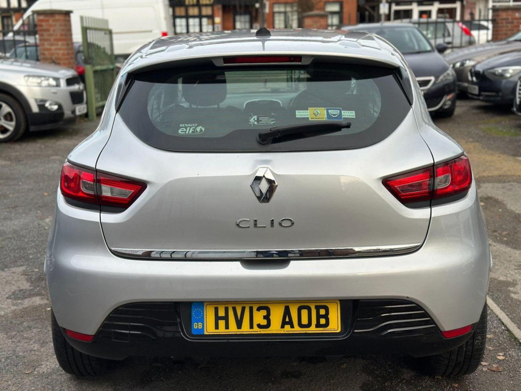 RENAULT CLIO