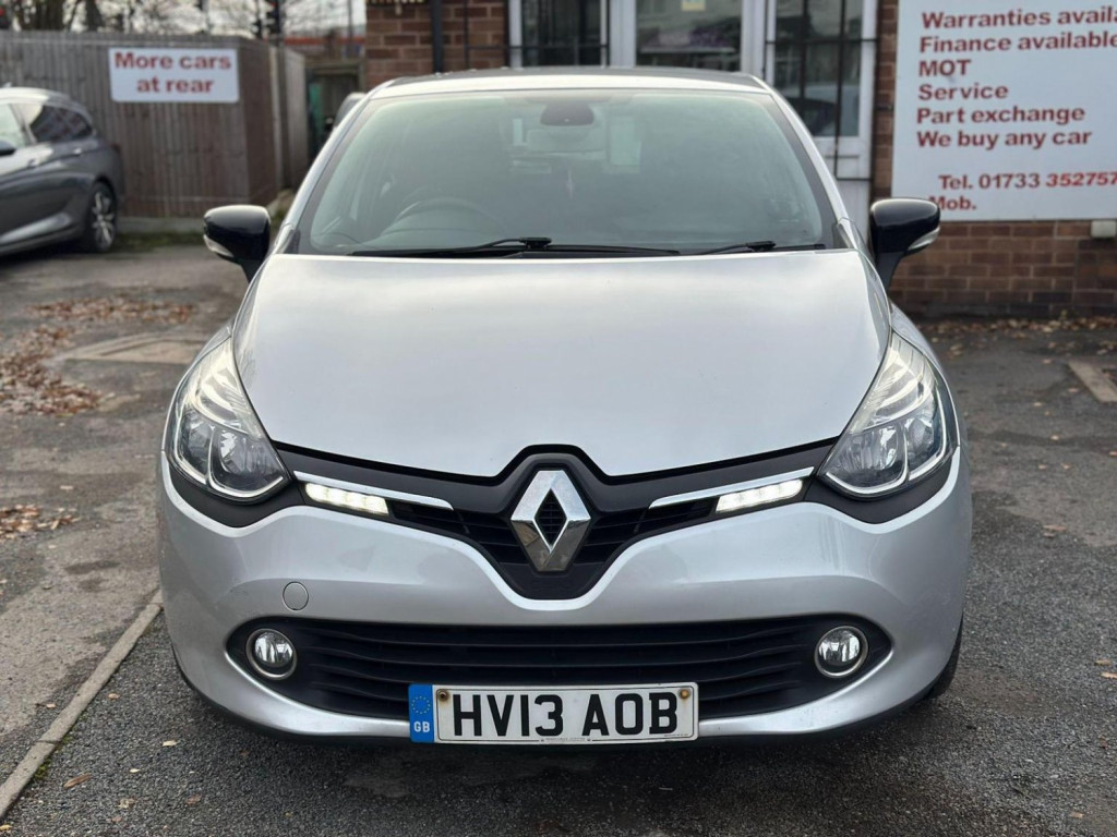 View RENAULT CLIO 1.2 16V Dynamique MediaNav Euro 5 5dr