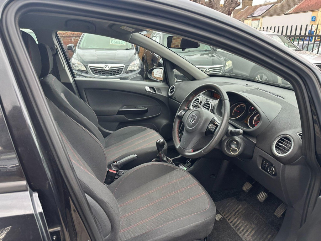 VAUXHALL CORSA