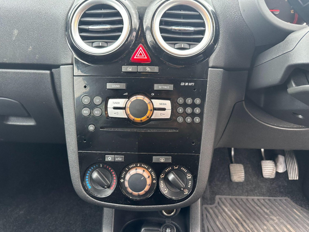 VAUXHALL CORSA