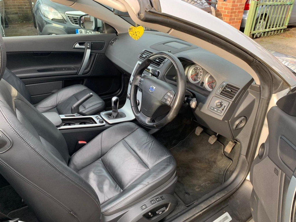 VOLVO C70