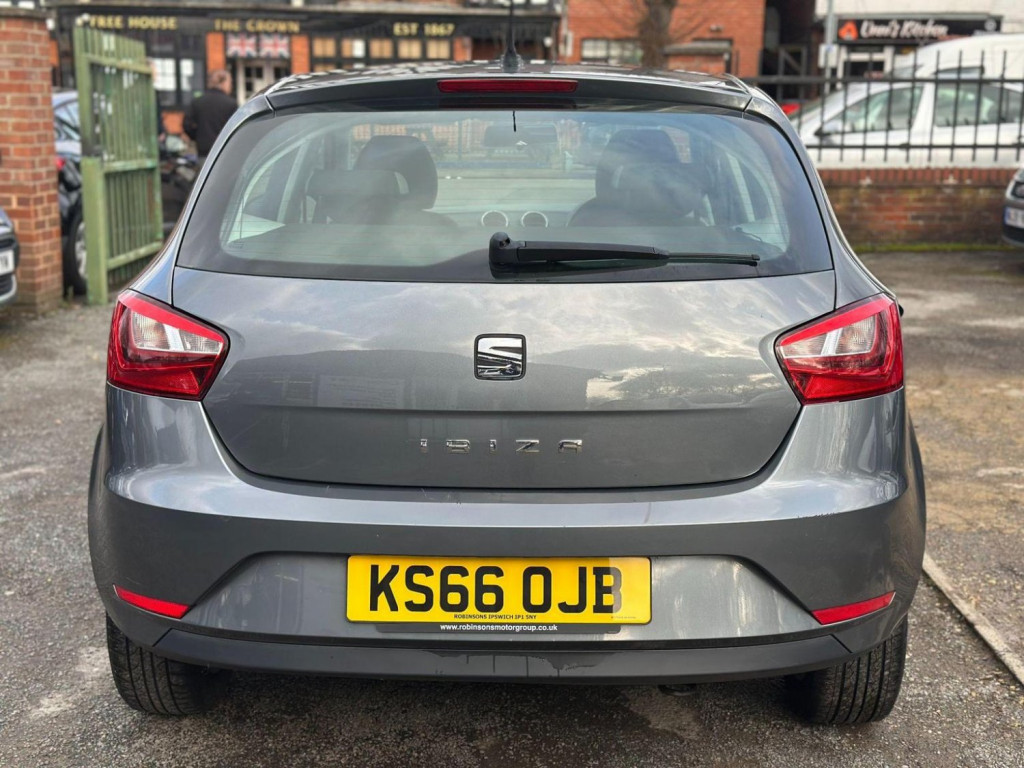 SEAT IBIZA