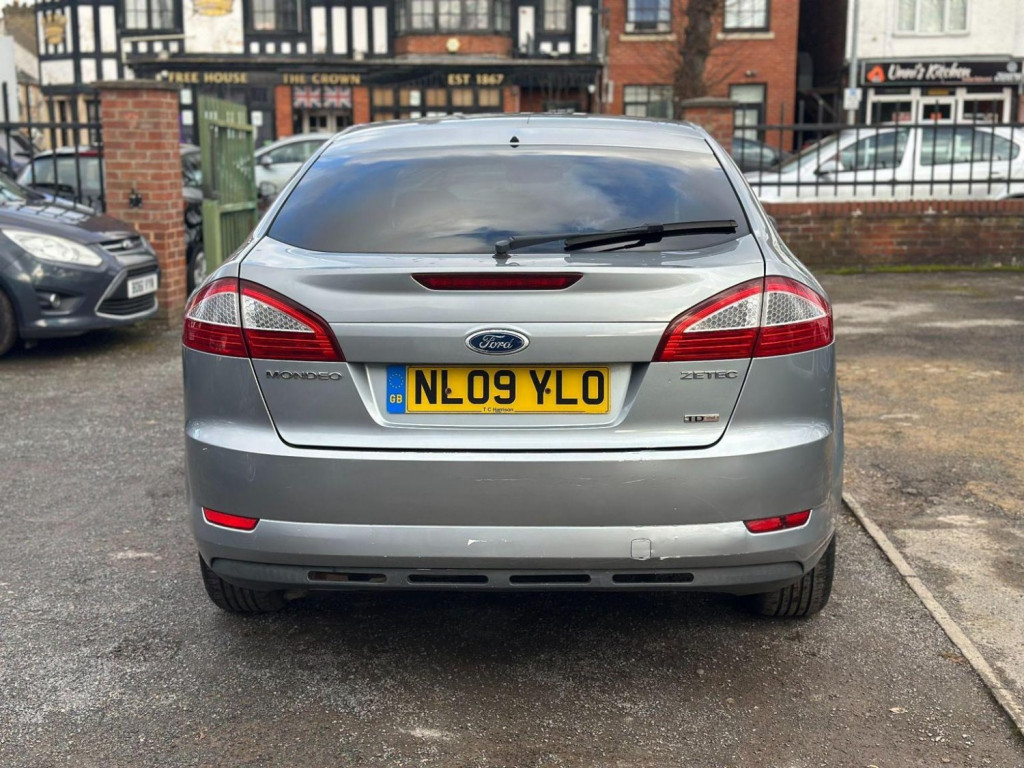 FORD MONDEO