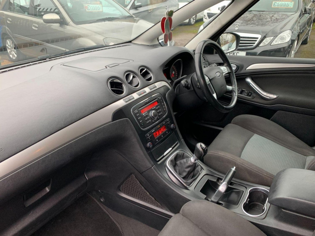 FORD S-MAX
